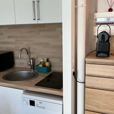 2 Pièces En Rez-de-chaussée Dans Résidence Avec Accès Direct à La * Cabourg